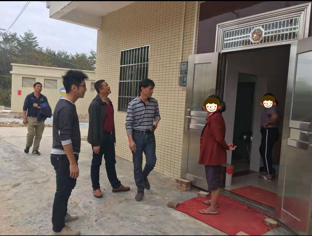 4入户精准扶贫户了解家庭情况_副本.jpg