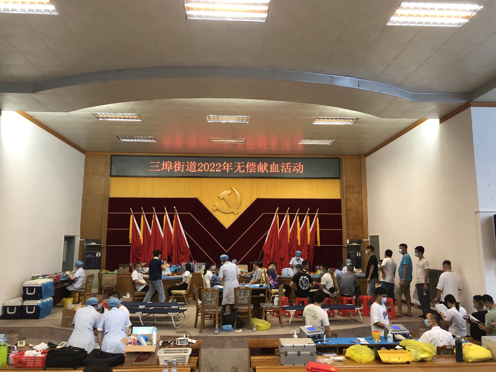 礼堂.jpg