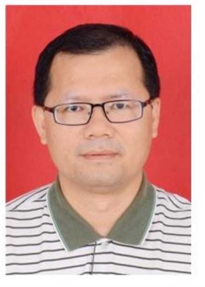 邓灿耀.jpg